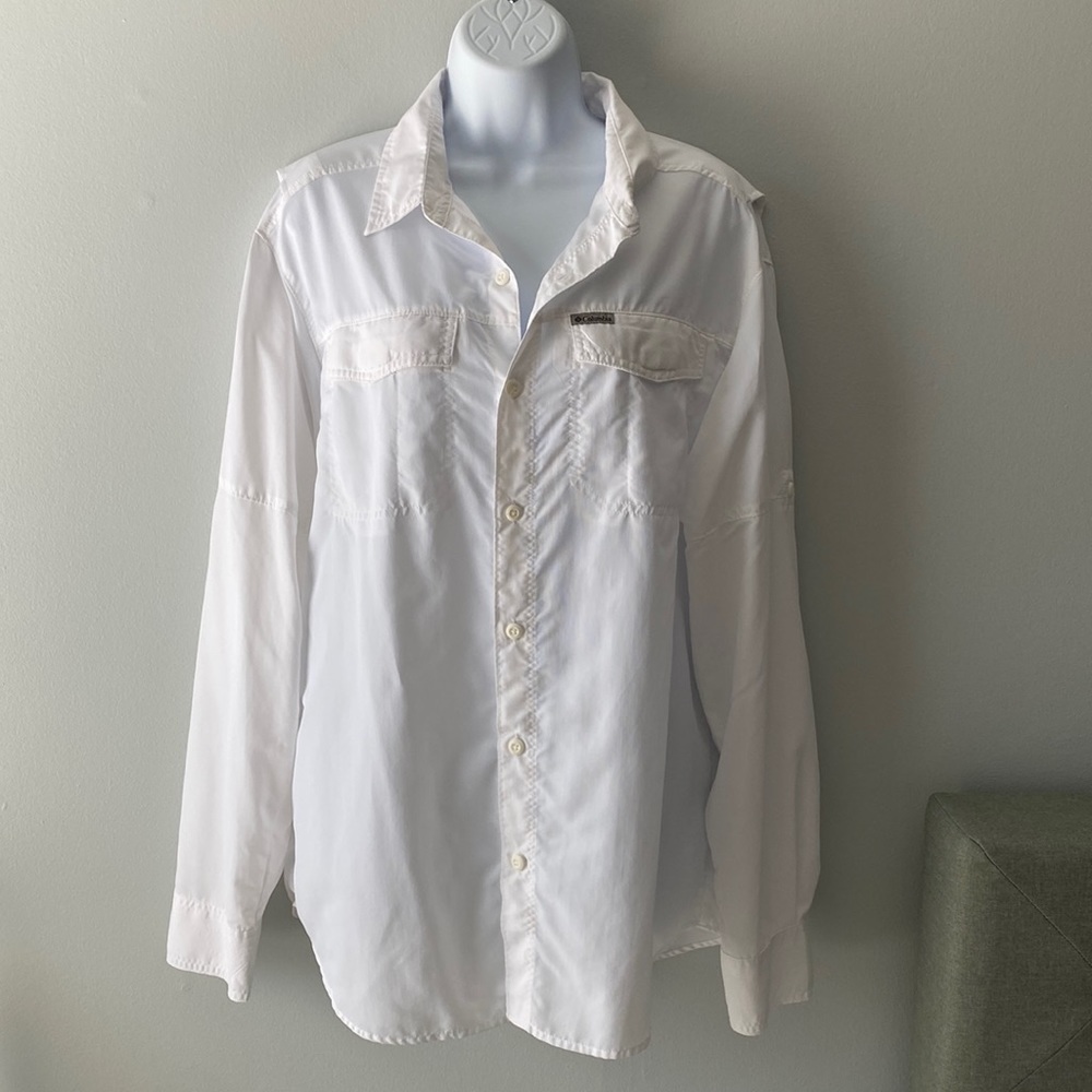 ⚡️Last Days! Columbia White Blouse M